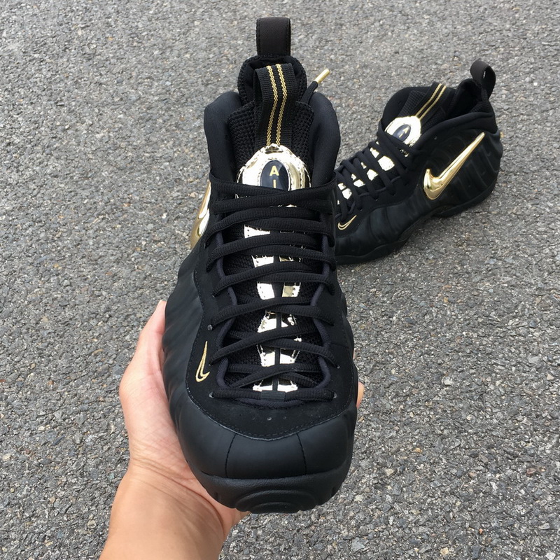 Authentic Nike Air Foamposite Pro “Black - Metallic Gold”